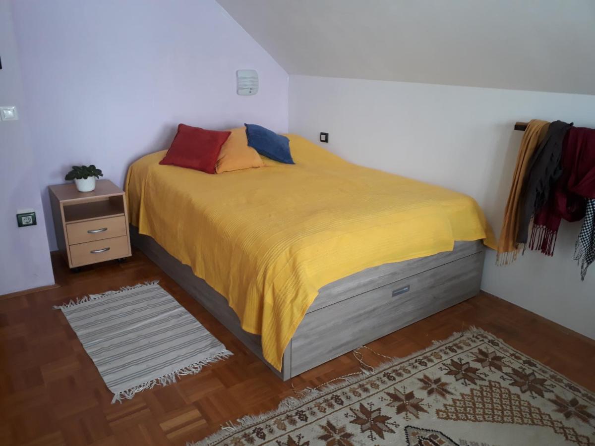 B&B Cerne Polhov Gradec Экстерьер фото