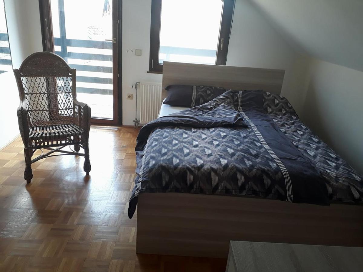B&B Cerne Polhov Gradec Экстерьер фото